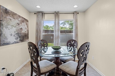 Location, location, location! This beautifully maintained brick - photo 17
