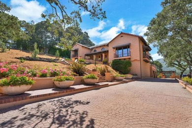 This spacious 4-bedroom, 3.5-bathroom home in Los Gatos offers 2 - photo 1
