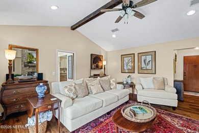 Location, location, location! This beautifully maintained brick - photo 21