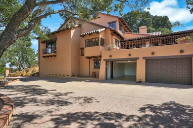 This spacious 4-bedroom, 3.5-bathroom home in Los Gatos offers 2 - photo 2
