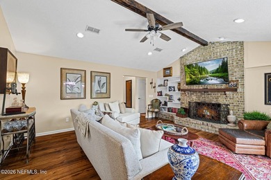 Location, location, location! This beautifully maintained brick - photo 22