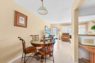 Welcome to this practical one-bedroom, one-bathroom condominium - photo 2