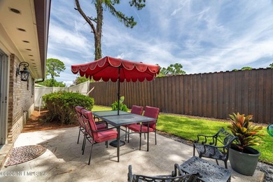 Location, location, location! This beautifully maintained brick - photo 36