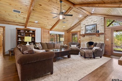 Set along the coveted shoreline of Lake Bob Sandlin - photo 12