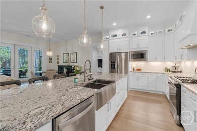 $10,000 TOWARDS CLOSING COSTS! Welcome to this stunning like-new - photo 12