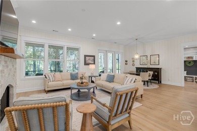$10,000 TOWARDS CLOSING COSTS! Welcome to this stunning like-new - photo 20