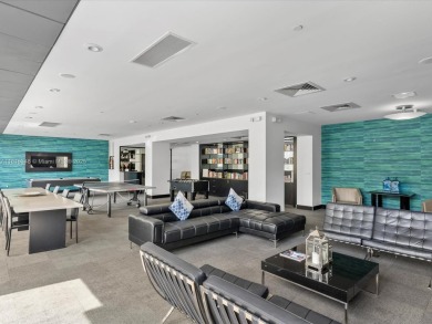 Just reduced! Spectacular gorgeous fully renovated PH Studio in