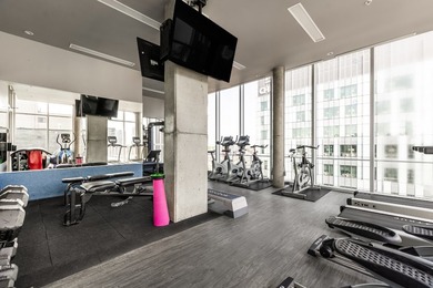 Condo entierement renove au coeur du centre-ville de Montreal - photo 27