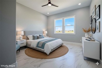 New custom home on a quiet cul-de-sac across from Copano Bay! - photo 28