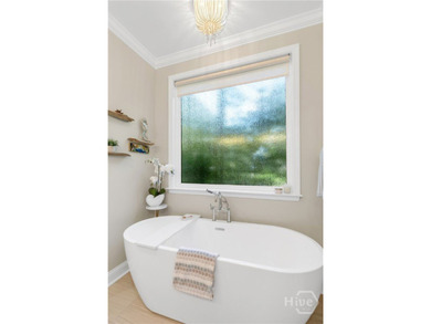 $10,000 TOWARDS CLOSING COSTS! Welcome to this stunning like-new - photo 29