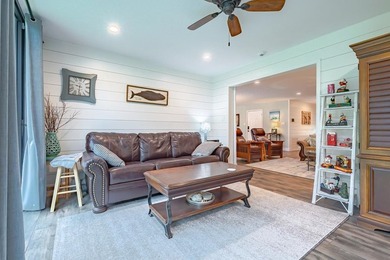 Welcome to this beautifully updated coastal rambler, where - photo 31