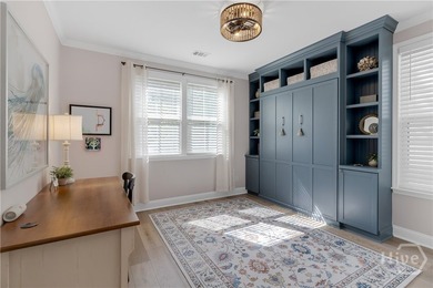 $10,000 TOWARDS CLOSING COSTS! Welcome to this stunning like-new - photo 32