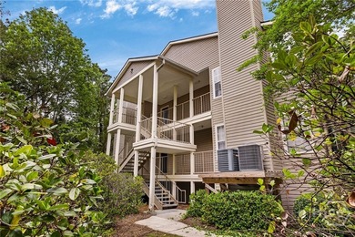 Completely renovated and truly move-in ready, this stylish - photo 4