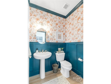 $10,000 TOWARDS CLOSING COSTS! Welcome to this stunning like-new - photo 36