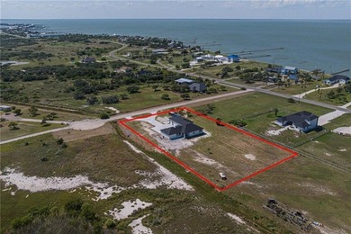 New custom home on a quiet cul-de-sac across from Copano Bay! - photo 37
