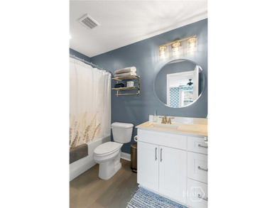 $10,000 TOWARDS CLOSING COSTS! Welcome to this stunning like-new - photo 40