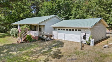 Enjoy peaceful country living in this 3-bedroom, 2-bath home - photo 2