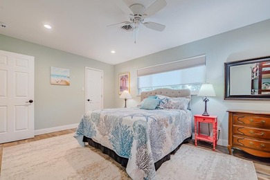 Welcome to this beautifully updated coastal rambler, where - photo 47