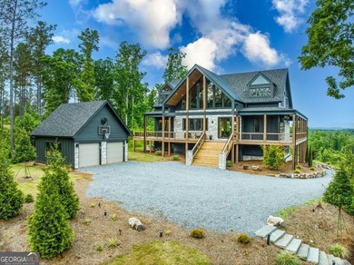 Welcome to Oakwood Estates, a bespoke mountain estate where - photo 2