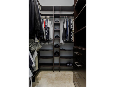 Located in the highly desirable South Miami / Coral Gables - photo 11