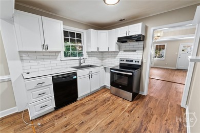 Quaint 3, possibly 4 bedroom brick bungalow in Savannah. The - photo 14