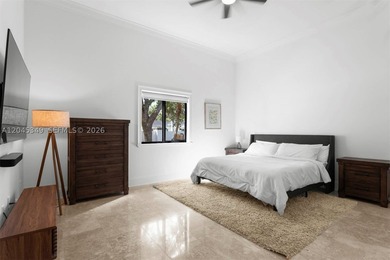Located in the highly desirable South Miami / Coral Gables - photo 26