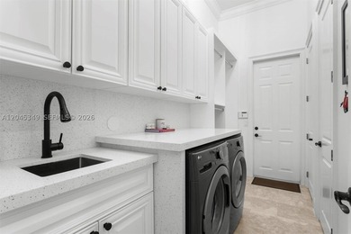 Located in the highly desirable South Miami / Coral Gables - photo 31