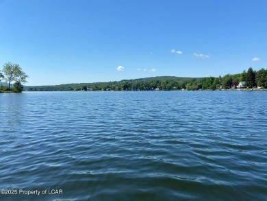 Lake Lot For Sale in Tunkhannock, Pennsylvania