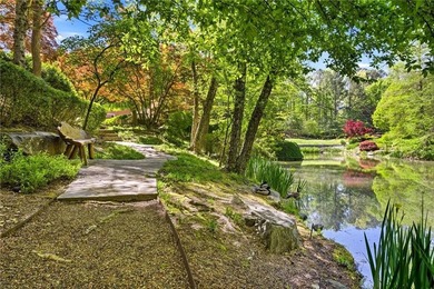 Every detail has been thoughtfully curated in this extraordinary - photo 46