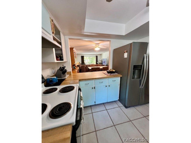 Well-kept home on a lot and a half that backs up to the golf - photo 7