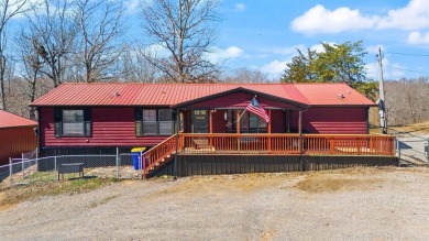 Lake Home For Sale in Bee Spring, Kentucky