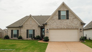 Great Home built in 2023 wonderful neighborhood with a community - photo 1