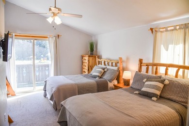 End-unit triplex home with 2 bedrooms, 2.5 bathrooms, and 1,156 - photo 14