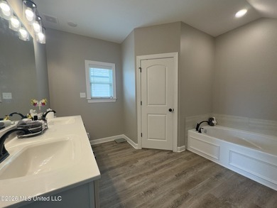 Great Home built in 2023 wonderful neighborhood with a community - photo 10