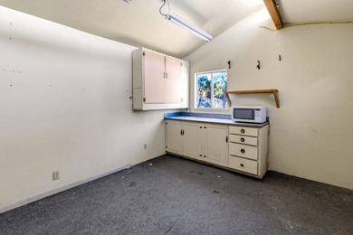 Welcome to 840 Capistrano Drive. This beautifully maintained - photo 29
