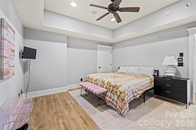 Experience the perfect blend of mountain serenity and lakeside - photo 31