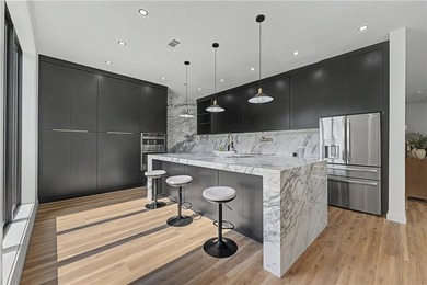 Welcome to 1 Taransay Drive, where contemporary design meets - photo 2