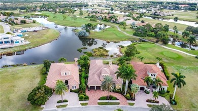 Discover this beautiful home in the Tesoro golf community - photo 3