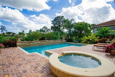 Discover this beautiful home in the Tesoro golf community - photo 6