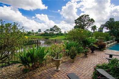 Discover this beautiful home in the Tesoro golf community - photo 8