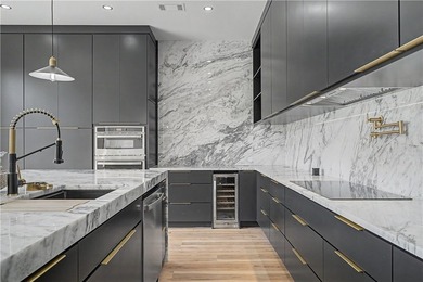 Welcome to 1 Taransay Drive, where contemporary design meets - photo 9