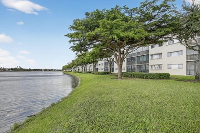 Searching for a 2-bedroom condo in Pembroke Pines with lake - photo 13
