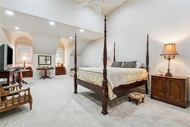Experience elevated living in this exquisitely updated three - photo 19