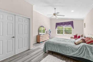 Welcome to easy Florida living in the highly desirable 55+ - photo 19
