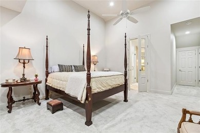 Experience elevated living in this exquisitely updated three - photo 20