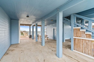 Experience the ultimate waterfront escape in this fully - photo 31