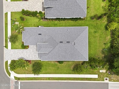 Luxury meets privacy in this beautifully appointed home on a - photo 5