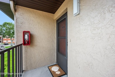 Lake Condo For Sale in Melbourne, Florida