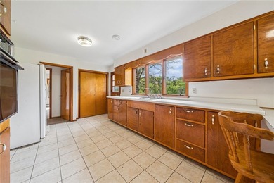 Discover the perfect blend of comfort, privacy, and country - photo 8