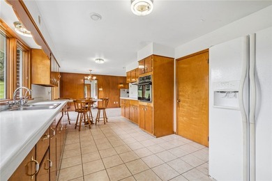 Discover the perfect blend of comfort, privacy, and country - photo 9